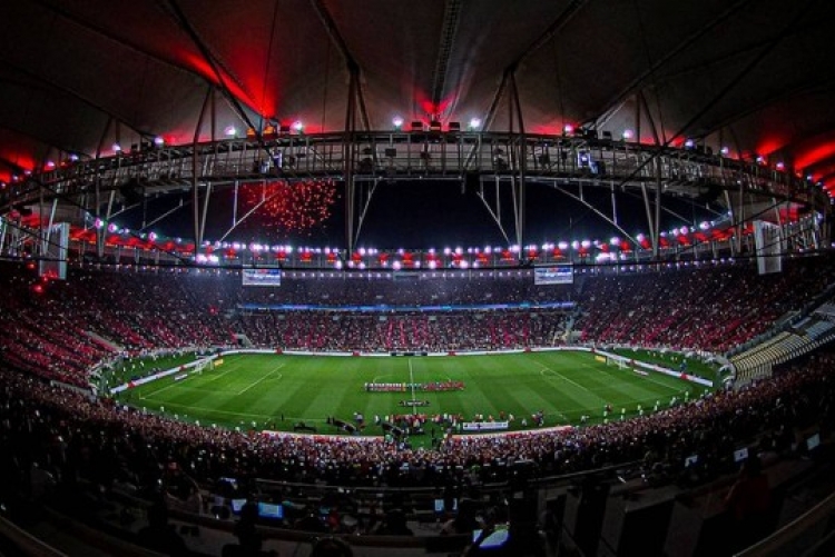Estádio do Maracanã lotado para partida entre Flamengo e Corinthians em setembro de 2022