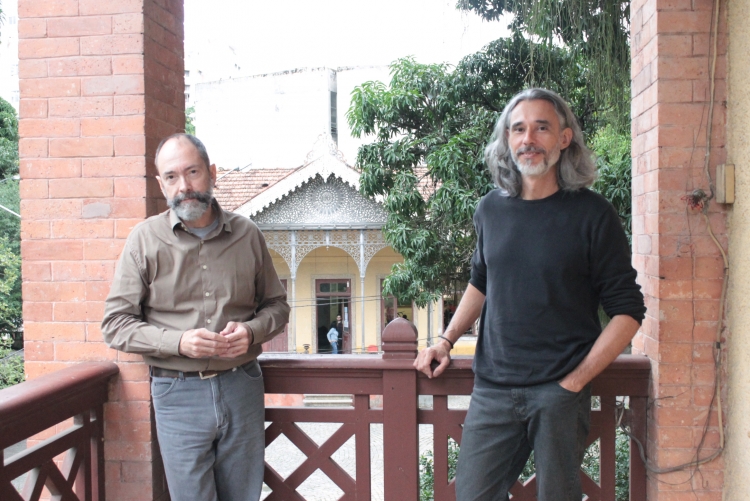 Professores de Arquitetura e Urbanismo da UFF responsáveis pelos projetos: Gerônimo Leitão e Ronaldo Brilhante. Foto: Luísa Verçosa