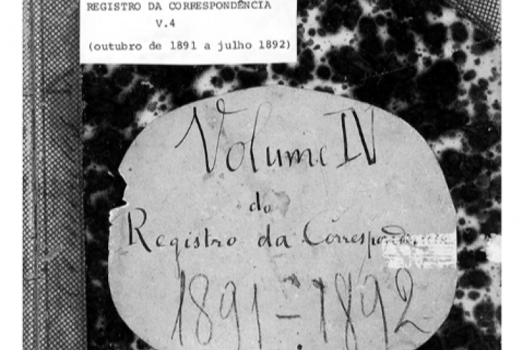 #ParaTodosVerem Capa em preto e brando do livro “Registo da Correspondência 1891-1892, volume 4, de André Rebouças