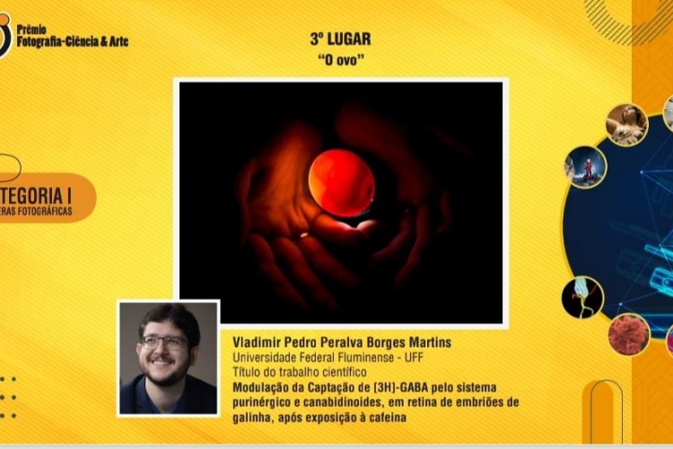 Vladimir Pedro Peralva Borges Martins recebe prêmio de Fotografia do CNPq
