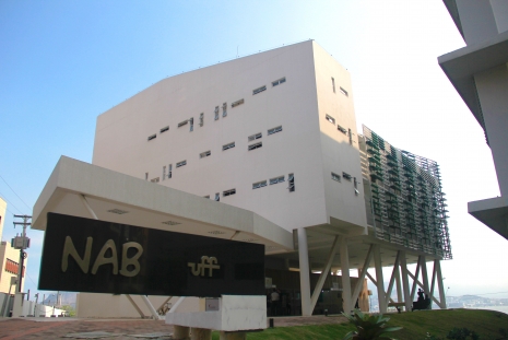 NAB — Construído em parceria entre UFF e Petrobrás, teve investimento superior a R$ 5 milhões.