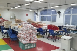 UFF distribui mais de 400 cestas básicas às famílias do Coluni 