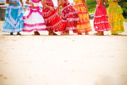 Dança como parte importante da cultura cigana - Foto: Paula Fróes