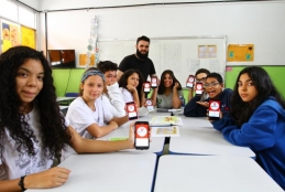 Alunos do ensino médio criam aplicativo inovador. - Foto: Divulgação