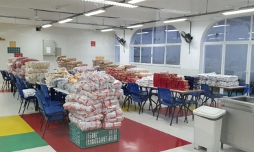 UFF distribui mais de 400 cestas básicas às famílias do Coluni 