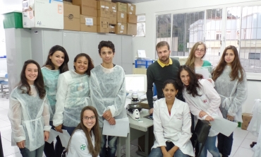 Curso Histopatologia 2015: Professora Caroline Fernandes, professor Leonardo Mendonça e alunos