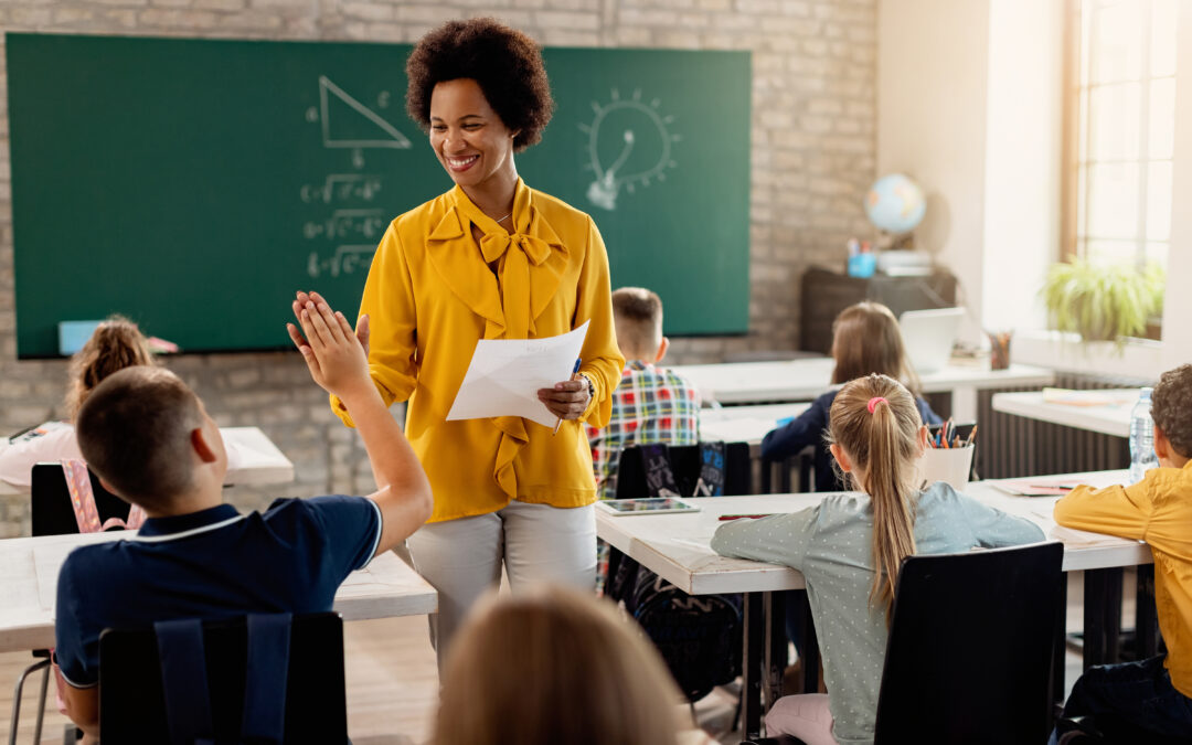 Fortalecendo o corpo docente: UFF lança Plano de Incentivo à Dedicação Exclusiva para os professores