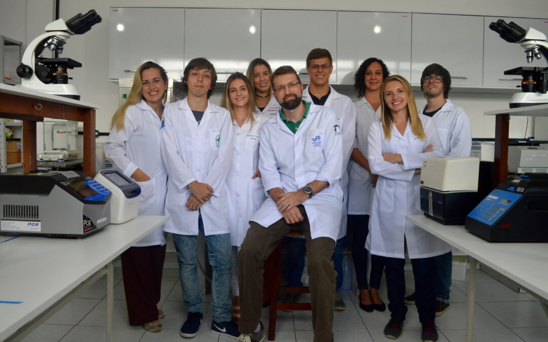 UFF Nova Friburgo pesquisa compostos naturais para o combate ao câncer de boca