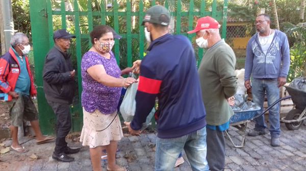 fotos_do_mst_em_acao_no_covid-19_1