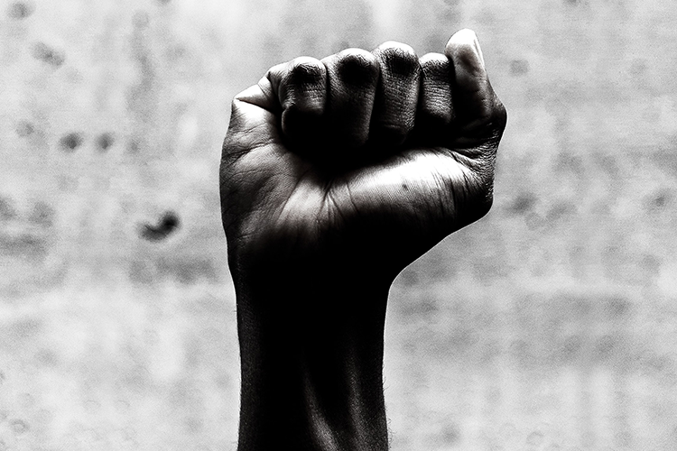 Em meio à violência social contra os negros, UFF reforça ações afirmativas e de valorização da cultura afro-brasileira