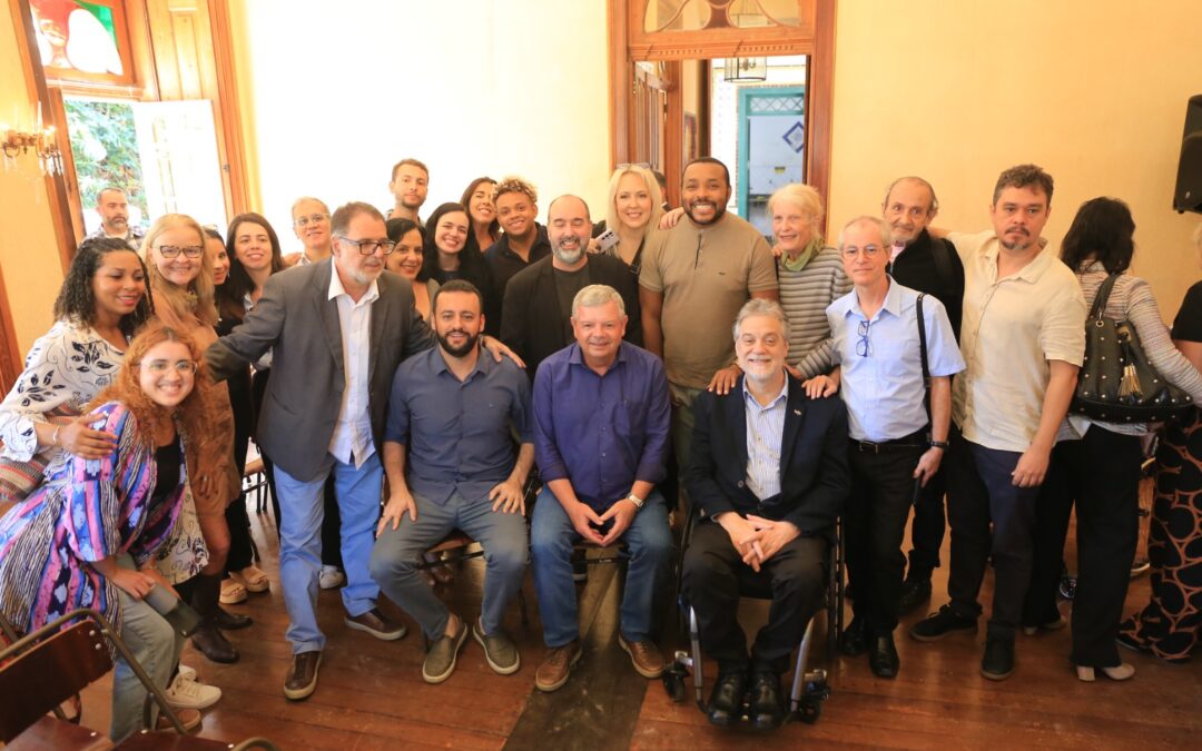 UFF e Fundação de Arte de Niterói assinam parceria inédita de cooperação