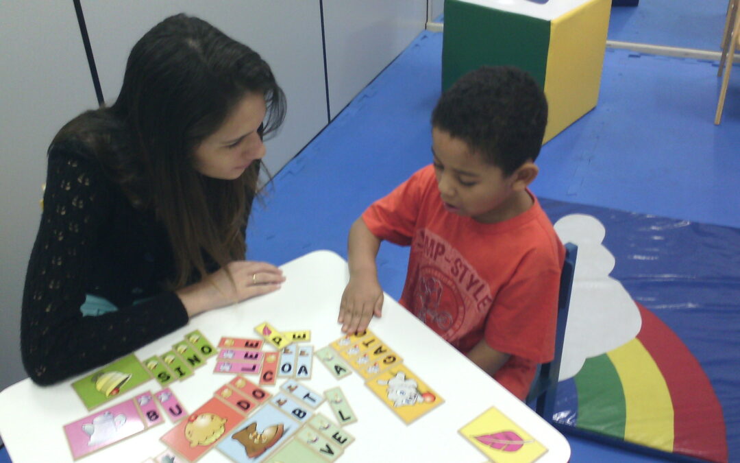 UFF de Volta Redonda cria ferramentas digitais para crianças autistas