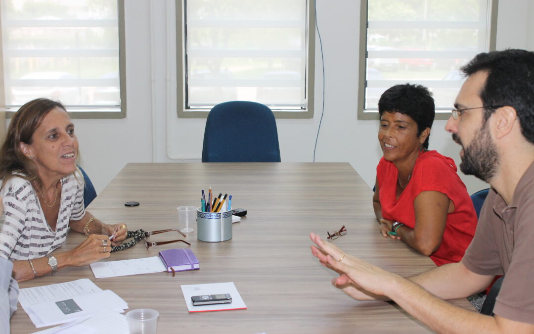 UFF oferece disciplinas de graduação e pós-graduação em inglês