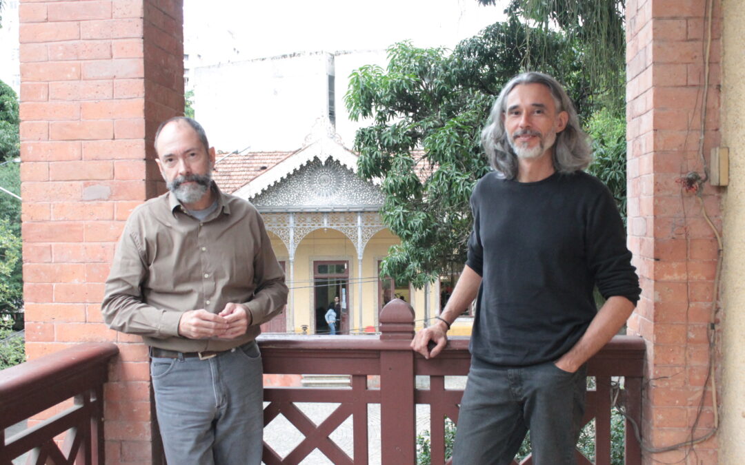 Projetos de alunos da Arquitetura se destacam em evento sobre habitação social