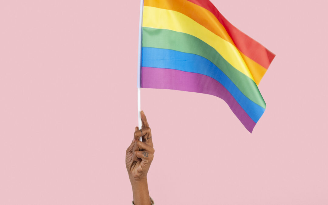 Conheça a realidade das mulheres lésbicas e bissexuais em favelas no estado do Rio