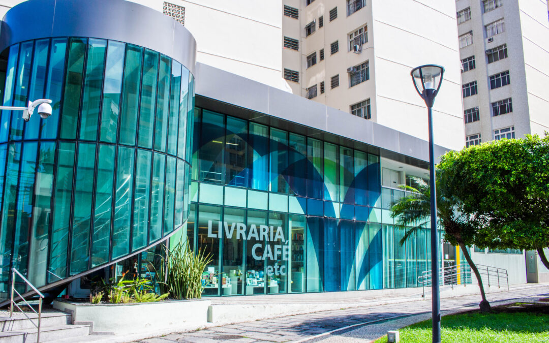 Livraria da Editora da UFF anuncia parceria com  Blooks