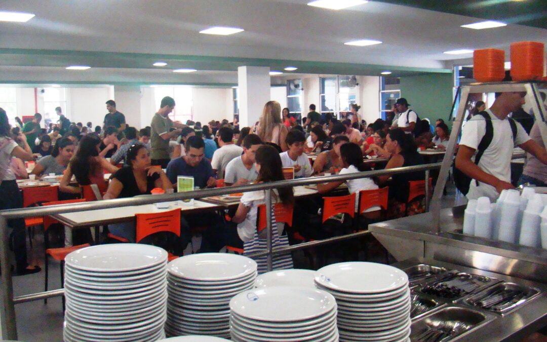 Pnaes: investimento em bolsas e auxílios estudantis é prioridade na UFF