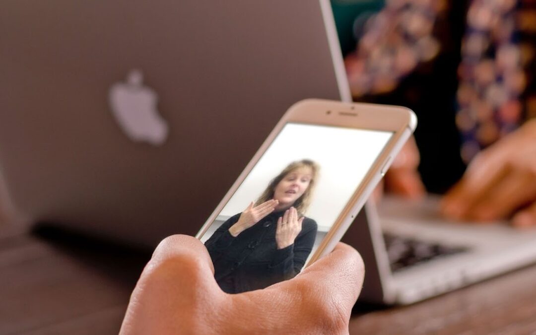 UFF cria plataforma para fortalecer a inclusão da Língua Brasileira de Sinais no ambiente acadêmico