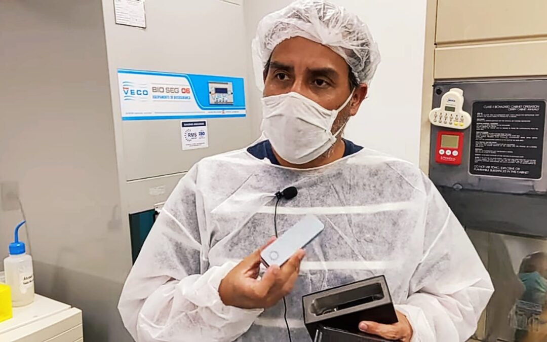 Tecnologia avançada que cabe na palma da mão: UFF, em parceria com Fiocruz e Prefeitura de Niterói, realiza análise detalhada de sequenciamento genético do coronavírus