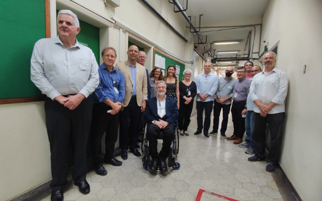 HUAP agora conta com centro holográfico de saúde para facilitar atendimento à distância