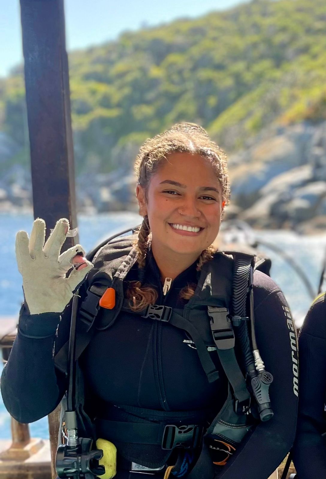 Foto da pesquisadora Aléxia A Lessa em campo