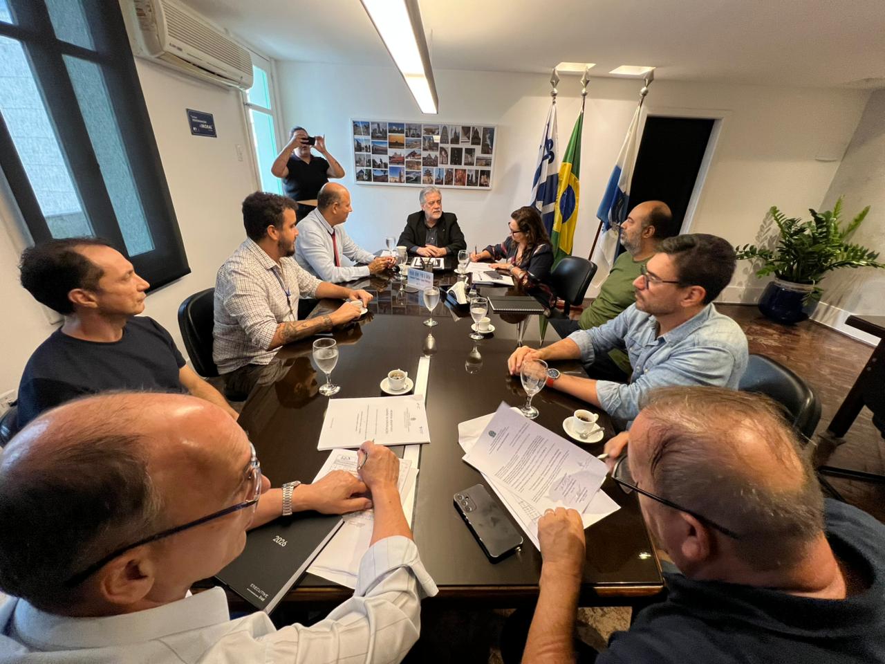 Gestão da UFF assina ordem de Início das obras de infraestrutura da Faculdade de Direito II