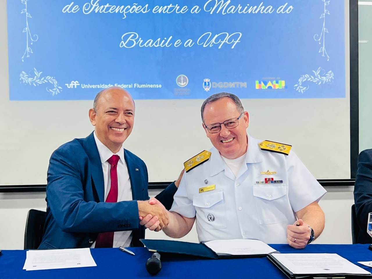 UFF e Marinha do Brasil assinam Protocolo de Intenções