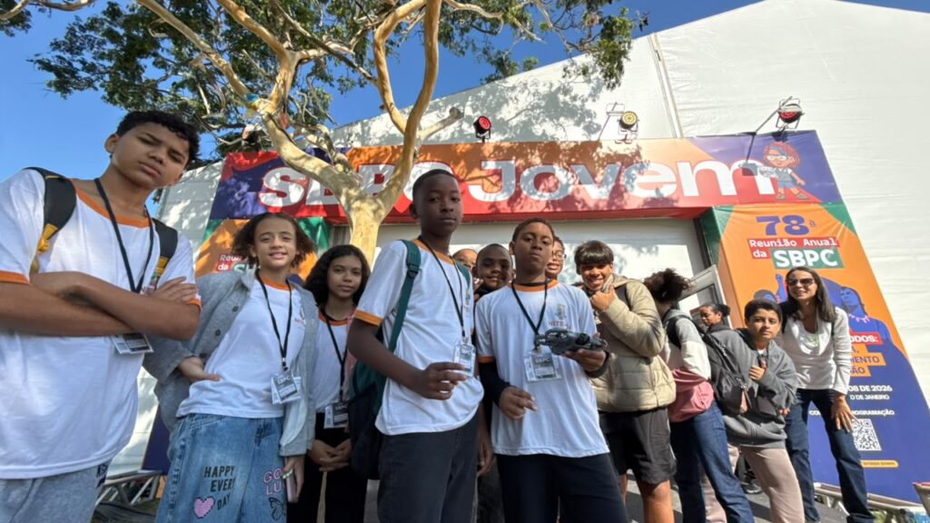 Estudantes participam da SBPC Jovem na UFF. Foto: Divulgação.
