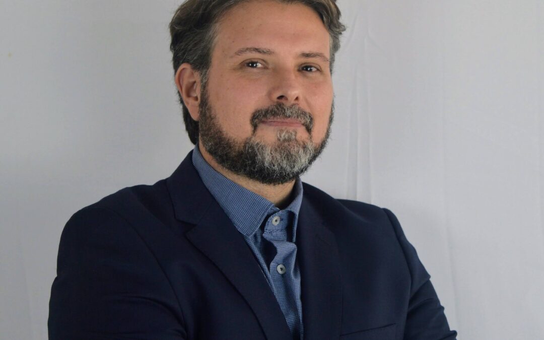 Professor da UFF é reconhecido como “Orientador de Destaque” no Programa Sebrae Supernova